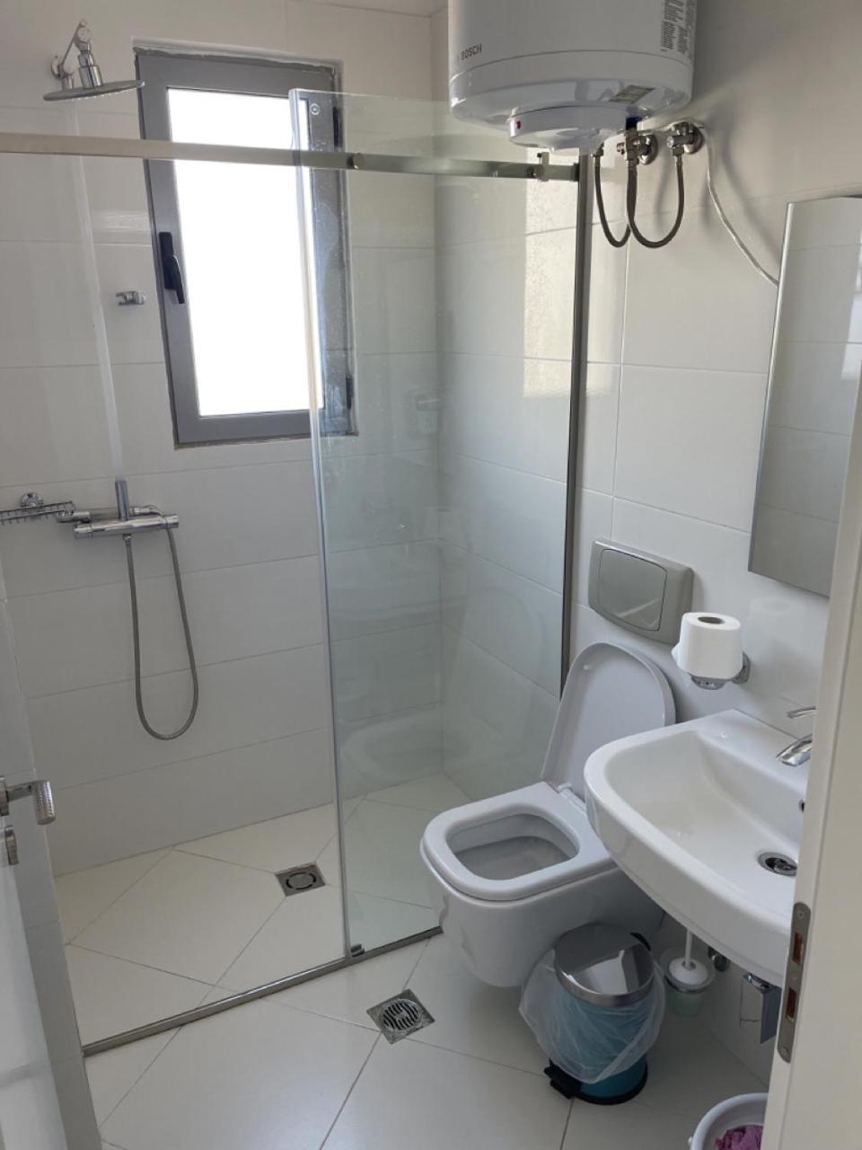 Aparthotel Apt Sarande *